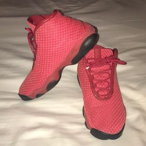 Nike Jordan Horizon basketball shoes